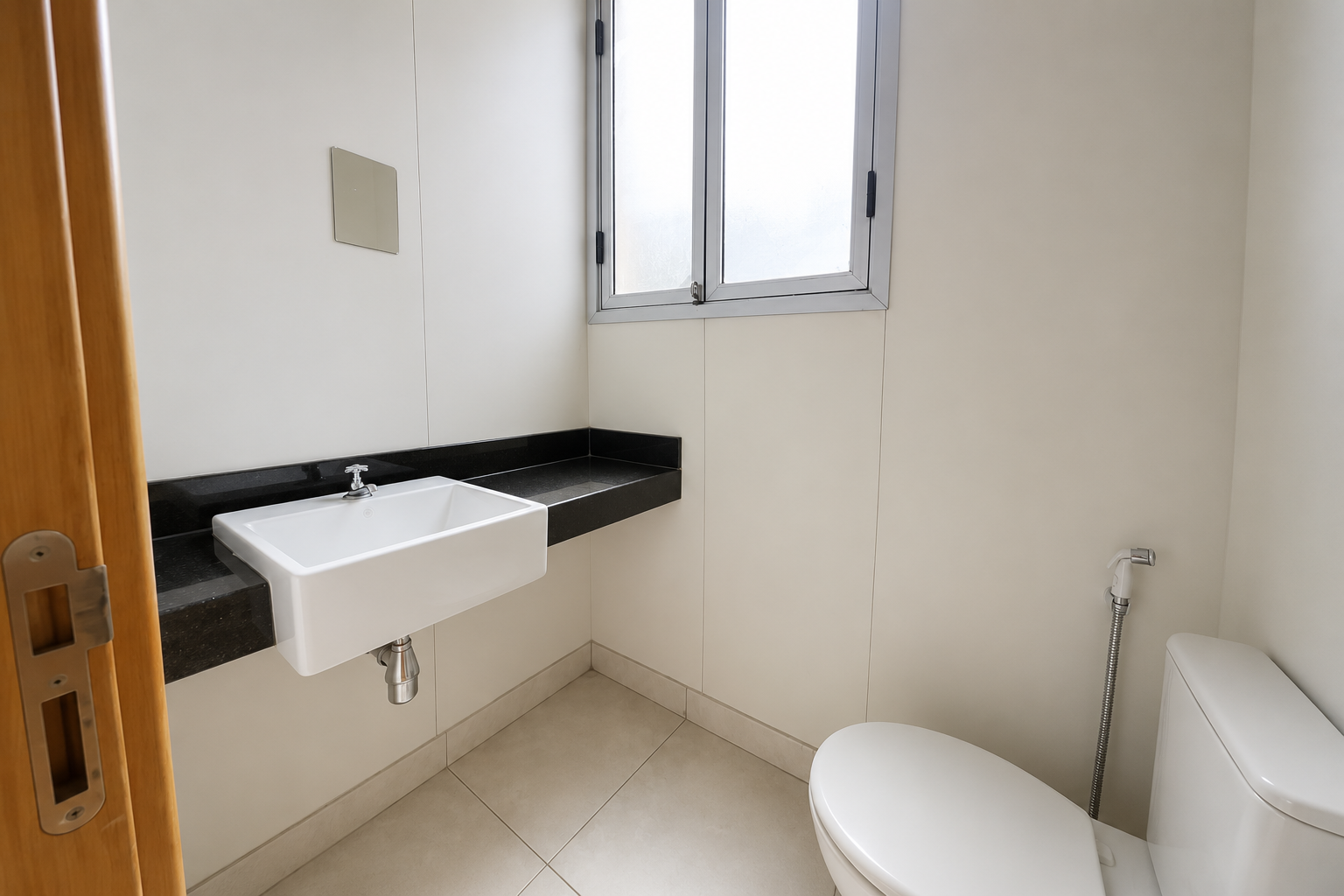 Sala para alugar no Santa Lúcia de 105 m² no Edifício Hidra, em localização privilegiada próximo à Praça das Constelações.