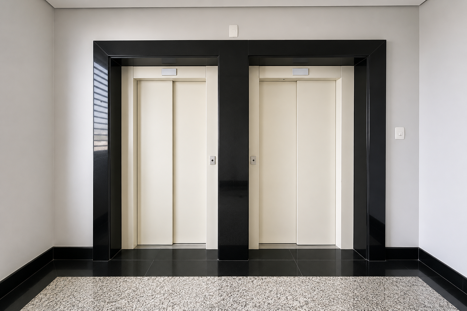 Sala para alugar no Santa Lúcia de 105 m² no Edifício Hidra, em localização privilegiada próximo à Praça das Constelações.