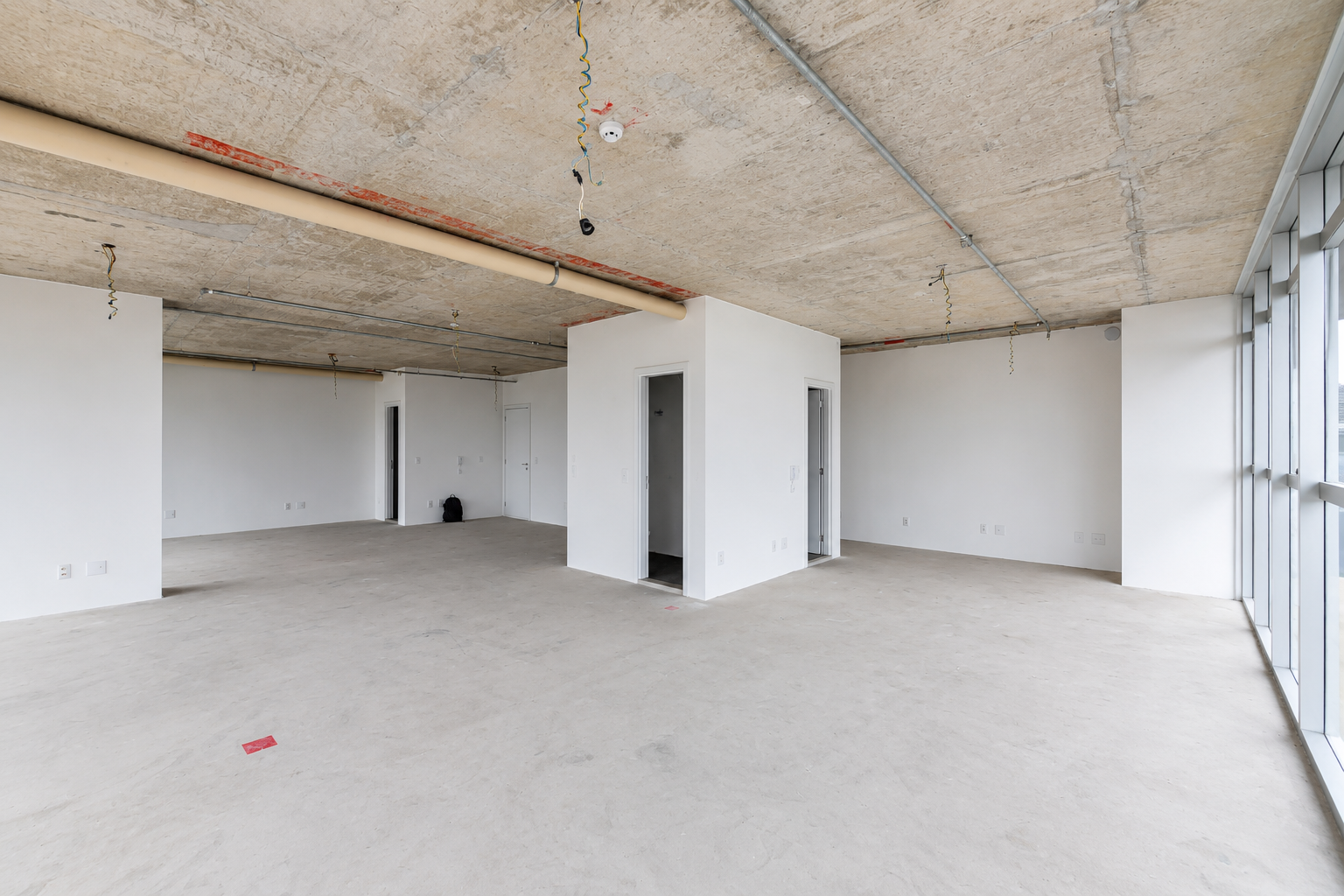 Sala comercial para alugarc de 60 m², localizada no Edifício Conartes Tower, em Nova Lima/MG, nas proximidades do Shopping Serena Mall.