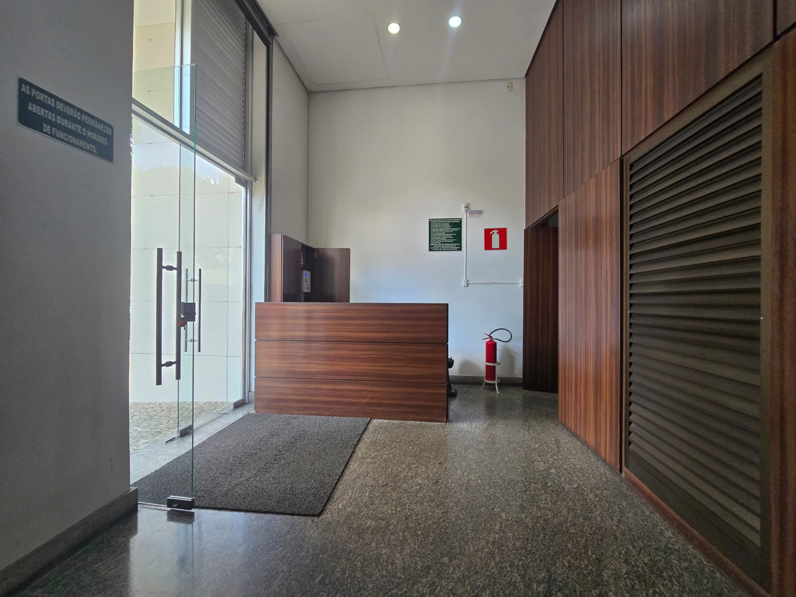 Andar para alugar na Savassi em localização estratégica. Ideal para escritórios, clínicas e empresas em Belo Horizonte.