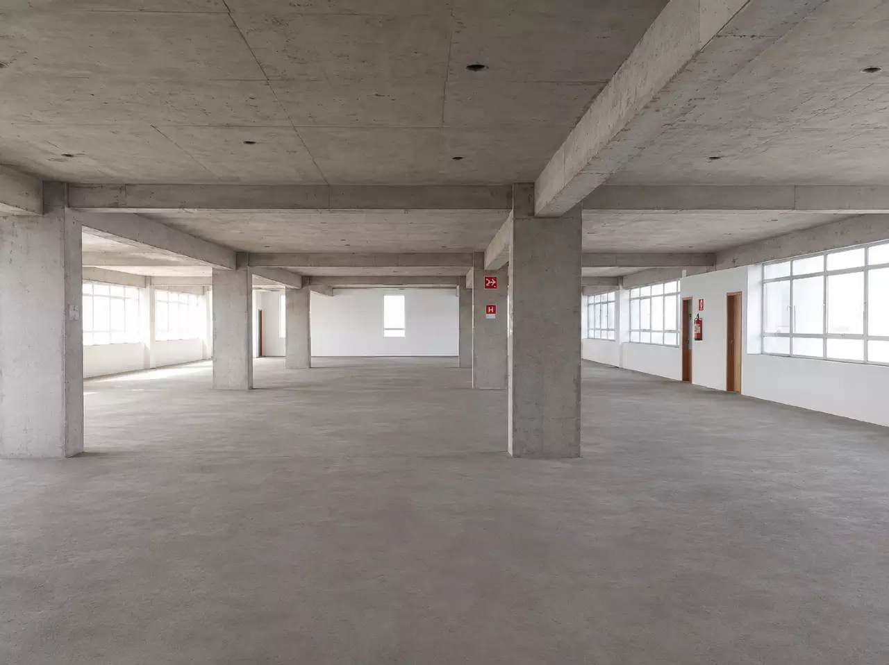 Alugue um andar no Bairro Santa Lúcia com ótima localização, conforto e segurança. Confira as melhores opções disponíveis.