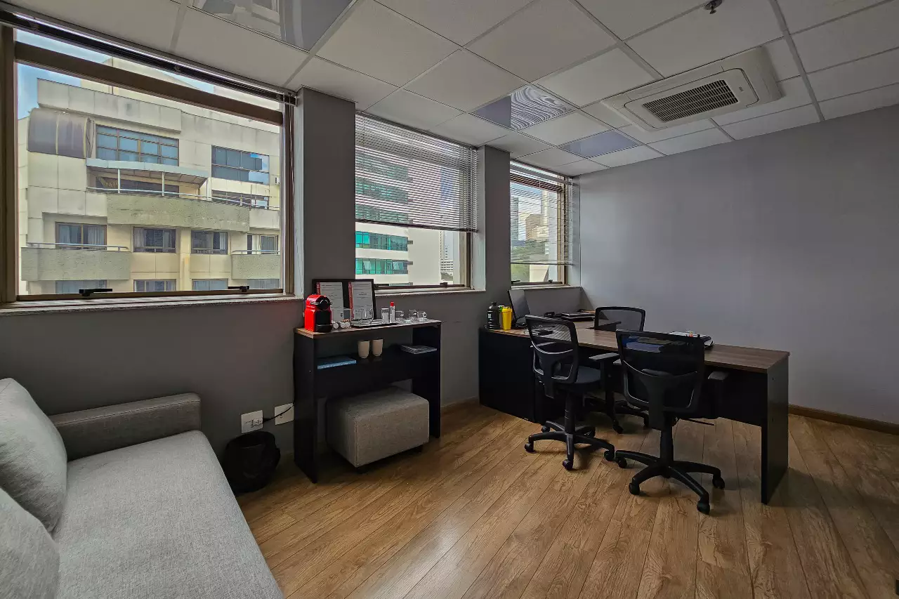 Andar para alugar no Vale do Sereno com localização estratégica, infraestrutura moderna e excelente visibilidade para sua empresa. Confira!