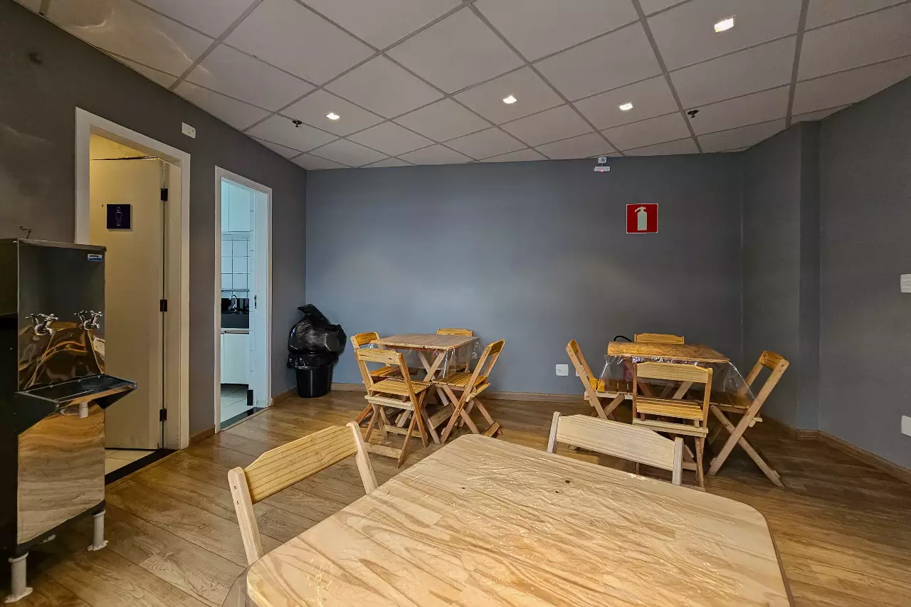 Andar para alugar no Vale do Sereno com localização estratégica, infraestrutura moderna e excelente visibilidade para sua empresa. Confira!